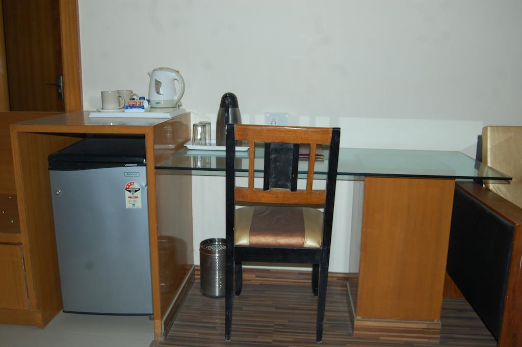 Metro Palace Hotel Bikaner Buitenkant foto