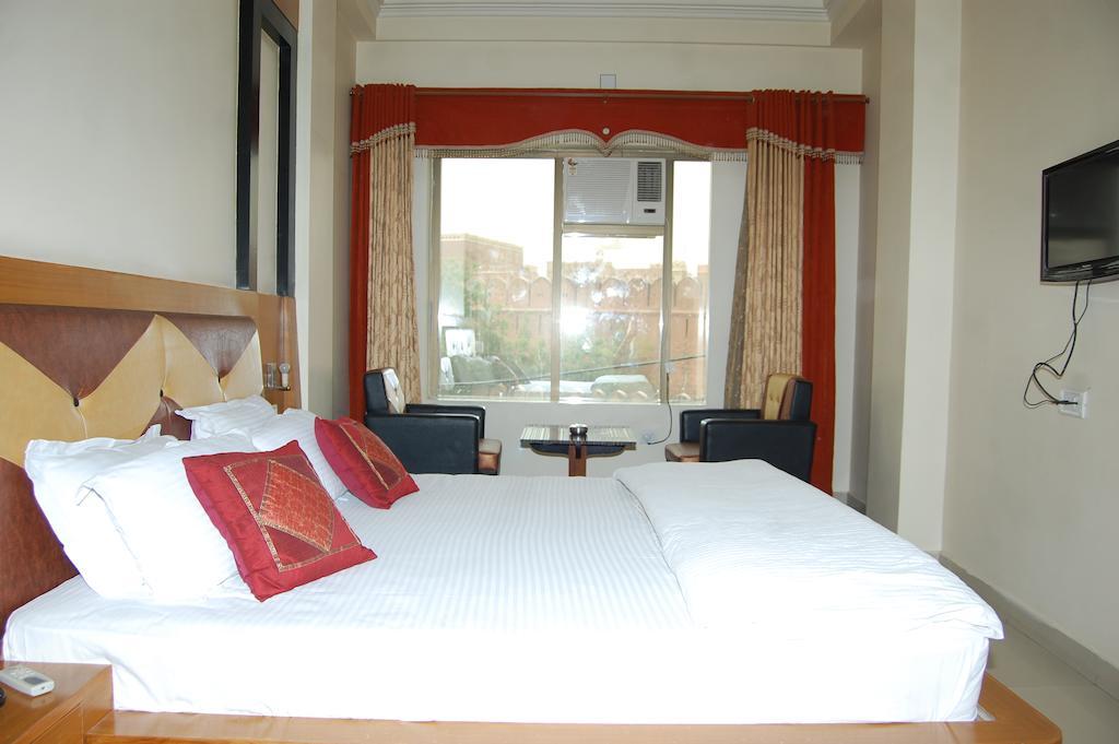 Metro Palace Hotel Bikaner Kamer foto