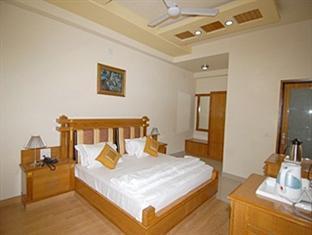 Metro Palace Hotel Bikaner Buitenkant foto